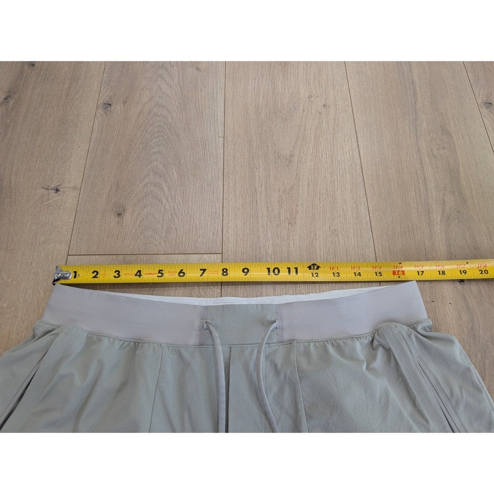 Lululemon License to Train Linerless XL Shorts Mens Beige 7" Gym Athletic M7APYS - Picture 3 of 9